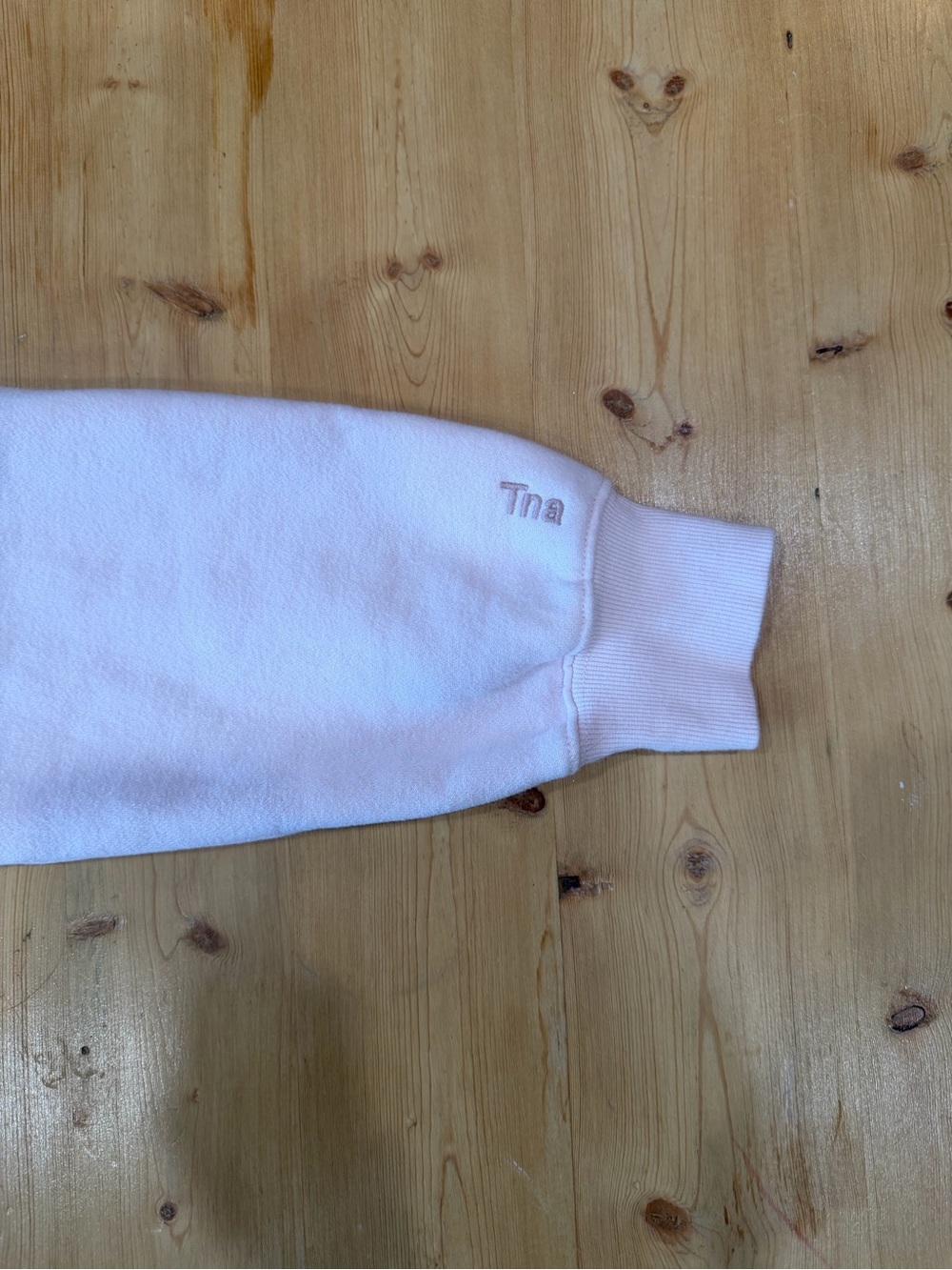 TNA perfect fit XS Light Pink Hooded Sweatshirt - Picture 3 of 6